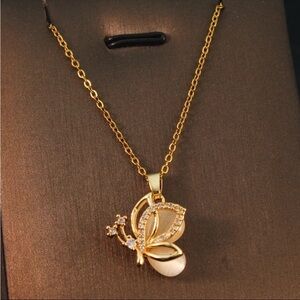Sparkly Gold Butterfly Pendant Necklace